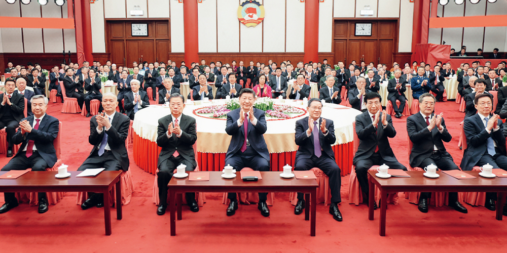 習近平：完整、準確、全面貫徹落實關(guān)于做好新時代黨的統(tǒng)一戰(zhàn)線工作的重要思想